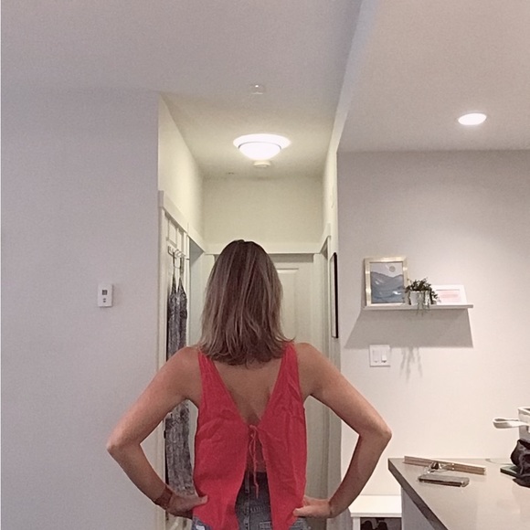 Aritzia red tank with open back - Picture 8 of 8